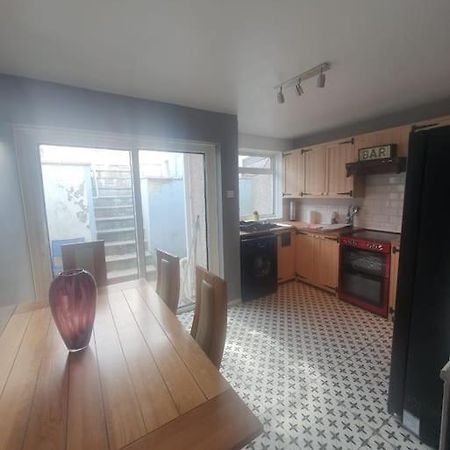 Guardian View Villa Abertillery Ngoại thất bức ảnh